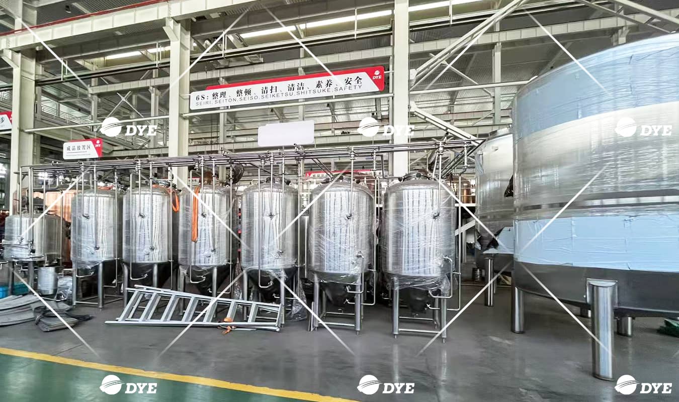  Резервуары для пивоваренных заводов из нержавеющей стали